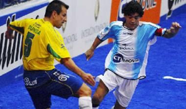 Ο Ντούνγκα έριξε τους τόνους εν όψει του ντέρμπι