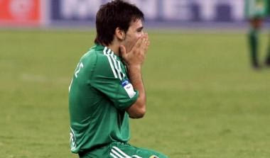 Εγκώμια για Νίνη από αγγλικό περιοδικό