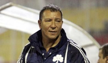 Τεν Κάτε: “Η ομάδα δεν ανταποκρίθηκε”