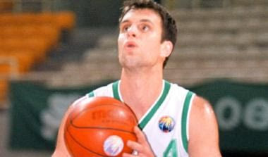 Ο κόσμος αποχαιρετά τον Φραγκίσκο Αλβέρτη (video)