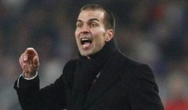 Ψήφος εμπιστοσύνης στον Μπάμπελ