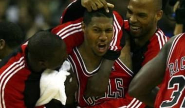 Νίκη των Bulls με buzzer-beater του rookie, James Johnson (vid)