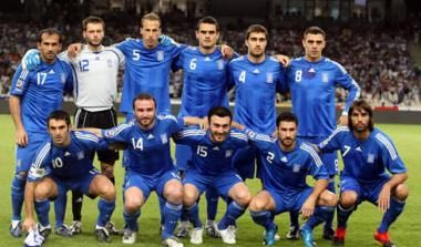 Η κριτική των Ελλήνων διεθνών
