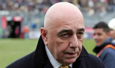 Αναλαμβάνει δράση ο Γκαλιάνι, ακούστηκαν τα πρώτα ονόματα για αντί-Λεονάρντο