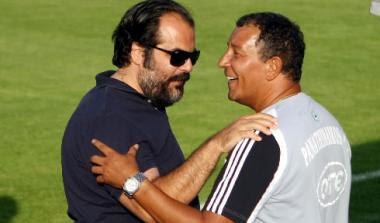 Ο Πατέρας στην προπόνηση, θερμή υποδοχή της αποστολής στην Καβάλα