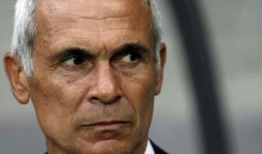 Σήκωσε μανίκια ο Κούπερ