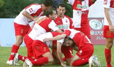Πάτησε κορυφή ο Εθνικός Αστέρας με θρίαμβο 2-0 στην Ηλιούπολη
