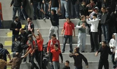 Διακοπή στο Νέα Σαλαμίνα-ΑΠΟΕΛ