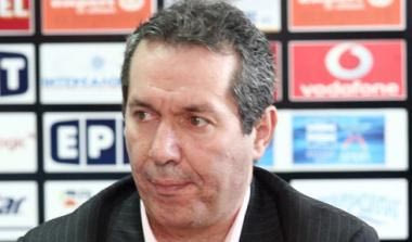 Κόντης: “Ο Αρης περιμένει από τον Κούπερ έναν τίτλο”