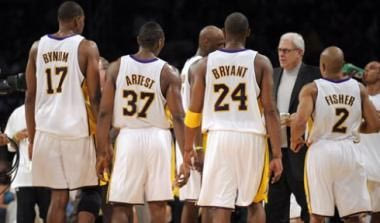 Δια χειρός Bryant οι Lakers, έφθασε τους 10.000 πόντους ο Wade (vid)