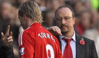 Ασπίδα προστασίας σε Μπενίτεθ οι Τόρες και Ρέινα