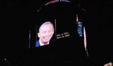 Νίκη των Wizards αφιερωμένη στη μνήμη του Abe Pollin (vid)