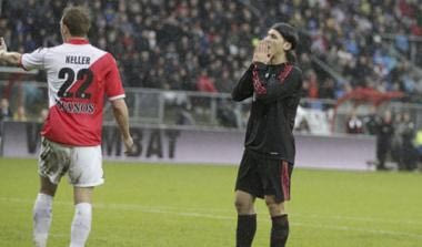 16η αγ.: Δεν κάμπτεται η Τβέντε, στο -9 ο Άγιαξ