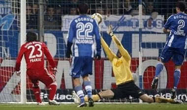 16η αγ.: Προελαύνουν Σάλκε, Μπάγερν, Ντόρτμουντ (vid)