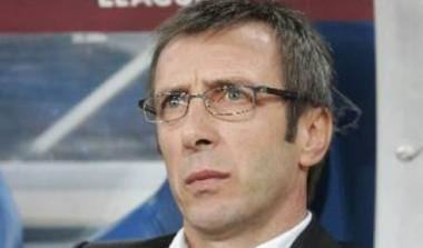 Νιόπλιας: “Δεν φοβόμαστε τέτοιες ομάδες”. Βαζέχα: “50-50 η πρόκριση”