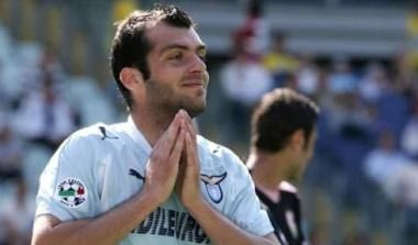 Ατομικό πρόγραμμα ενόψει της μεταγραφής του κάνει ο Πάντεφ