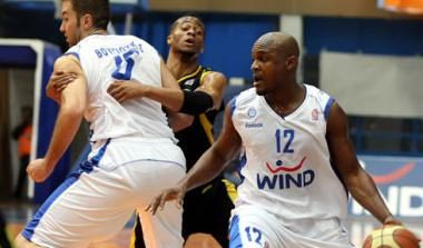 Πανελλήνιος-ΑΕΚ 79-70