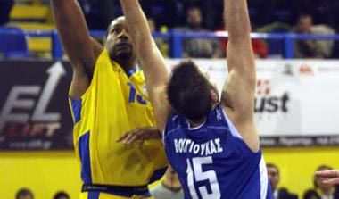 Περιστέρι-Πανελλήνιος 77-73