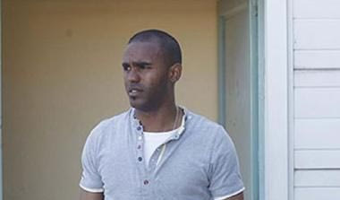 Υπέγραψε στη Σπόρτινγκ ως το 2013 ο Πονγκόλ