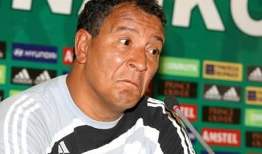 Ο Χενκ τεν Κάτε στο contra.gr: “Δεν καταλαβαίνω γιατί φεύγω…”