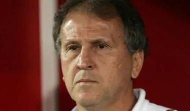 Σε κλίμα ΑΕΚ έβαλε τους παίκτες ο Ζίκο