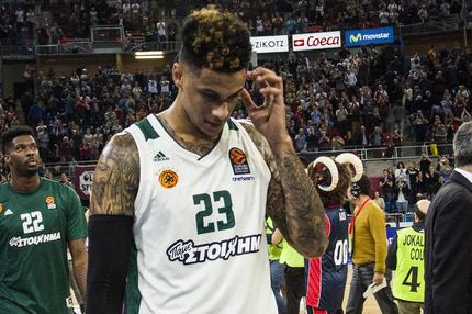 Ο Ζακ Αύγουστος που έγινε… Νοέμβριος