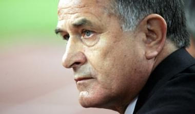 Ελάτε τώρα (α)μέτοχοι να διώξετε τον Μπάγεβιτς