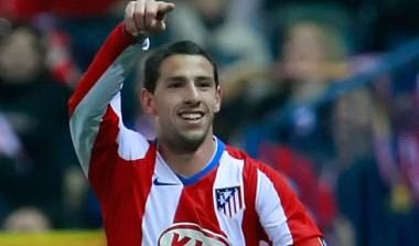 Υπογράφει στη Λίβερπουλ ο Μάξι Ροντρίγκεζ