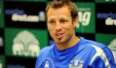 Όταν ο Νιλ συνάντησε τον Κιούελ