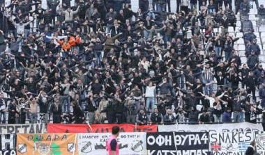 Αποθέωση στο “Ν. Καζαντζάκης”