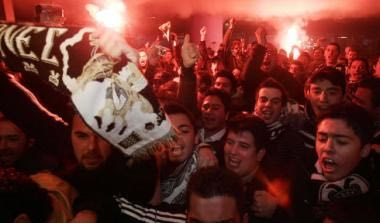 Αποθέωση της αποστολής του ΠΑΟΚ στο “Μακεδονία” (vid)