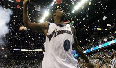 Καυγάς με όπλα στα αποδυτήρια των Wizards με πρωταγωνιστή τον Arenas