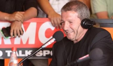 Αποφυλακίστηκε με… μπρασελέ ο Κουρμπίς