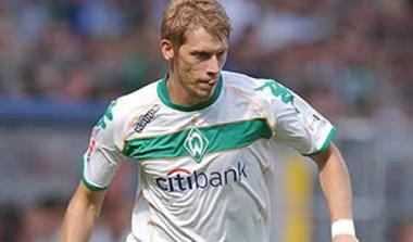 Ανανέωσε ως το 2014 ο Χαντ