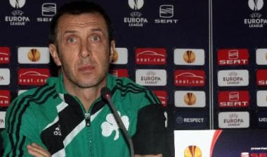 Νιόπλιας: “Δεν υπάρχει πρόβλημα στα αποδυτήρια” (vid)