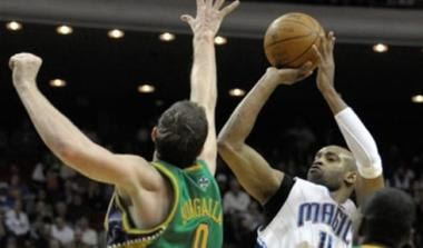 Οι Magic έστησαν… Carter(ι) στους Hornets (vid)
