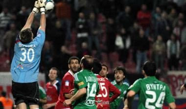 Κόσμος και κοσμάκης στη Νέα Σμύρνη