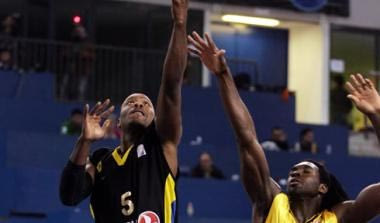 ΑΕΚ-Μαρούσι 66-73