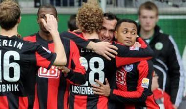 27 αγ.: Χατ-τρικ ο Γκέκας, έμεινε 2η η Σάλκε (vid)