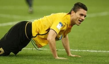 Ο Γιάχιτς για δεξί μπακ, δοκιμές με Αραμπατζή