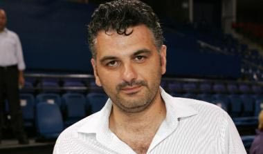 Τη Μ.Πέμπτη επιστρέφει ο Καραμανλής