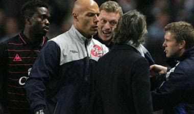 Λίγο έλειψε να πιαστούν στα χέρια Μαντσίνι και Μόγιες (vid)