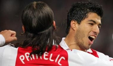 Στο τελικό του κυπέλλου μετά  τη Φέγενορντ και ο Άγιαξ