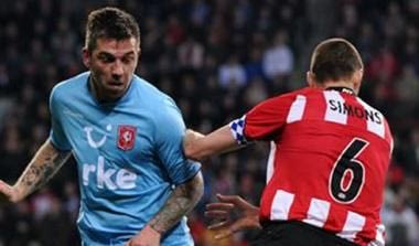 28η αγ.: “Πολυβόλα” Άγιαξ και Σουάρες, μπήκαν στη μάχη του τίτλου (vid)