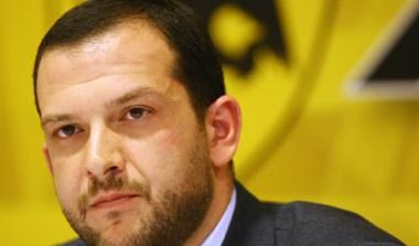 Σκληρή γλώσσα από Αδαμίδη. Δέλλας: “Να ηρεμήσουμε”