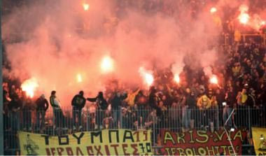 Κίτρινη εορταστική ατμόσφαιρα