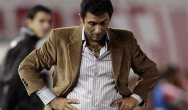 Παρελθόν ο Αστράντα από τον πάγκο της Ρίβερ