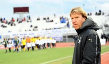 Το αντίο του Ντε Μος και το λίφτινγκ του ΑΟΚ