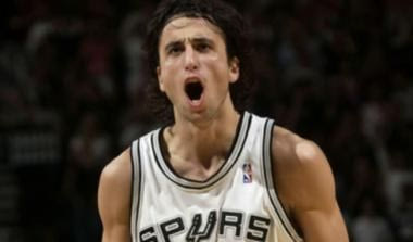 Για τρία ακόμα χρόνια στους Spurs ο Ginobili (vid)