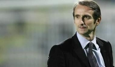 Ταξίδι του Μπλαν στο Λίβερπουλ για τον Μπενίτεθ